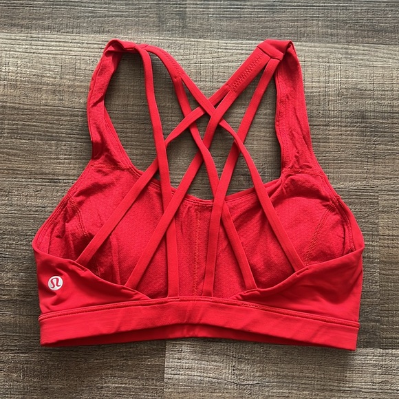 Lululemon Free to Be Serene Bra | Size 4 - Picture 2 of 3